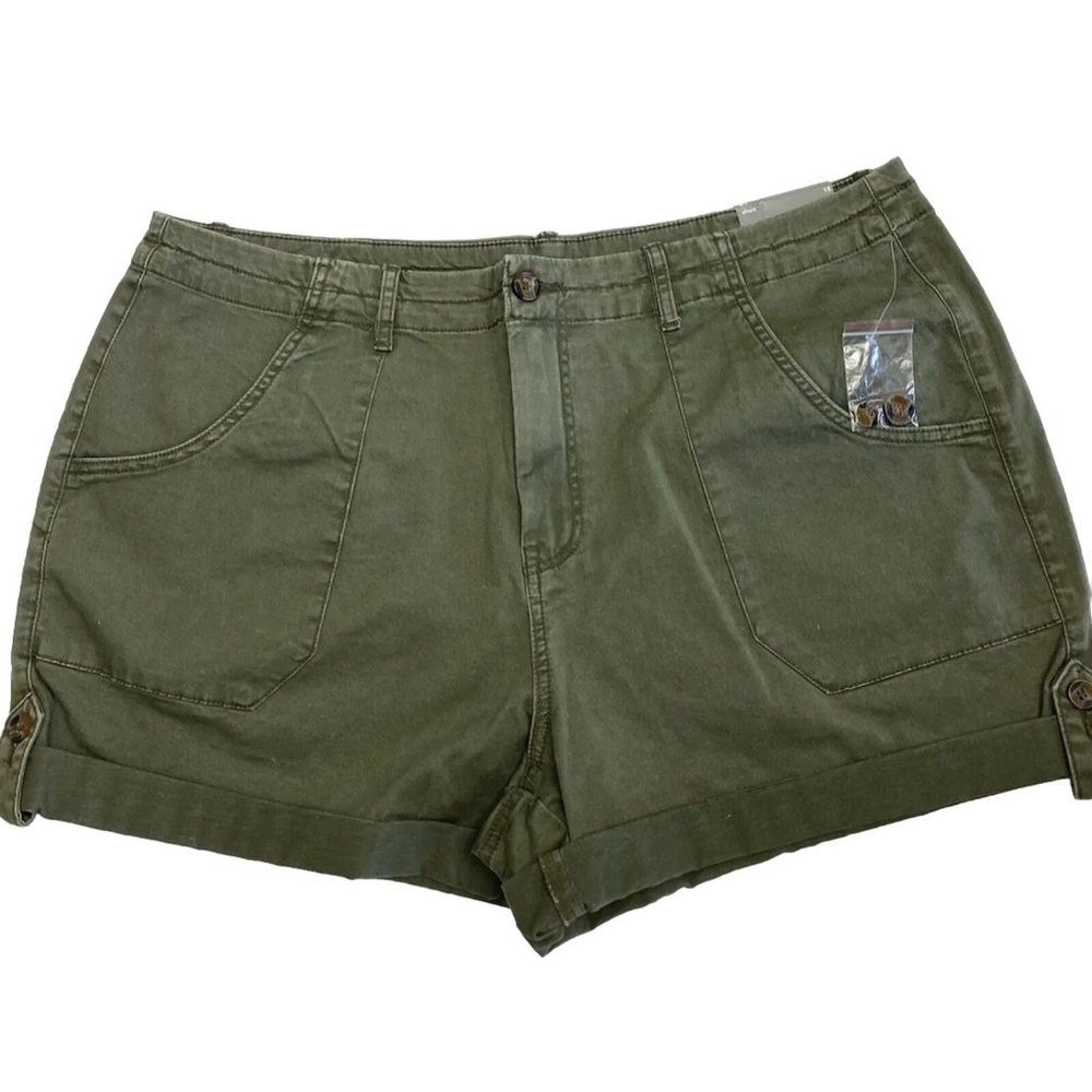 Ladies shorts size 18 New